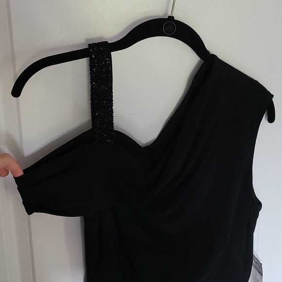 Cocktail dress - Picture 2 of 8